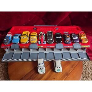 Disney Pixar Movie Cars 2 World Grand Prix 10 Car Launcher Case 12 Racers Crew